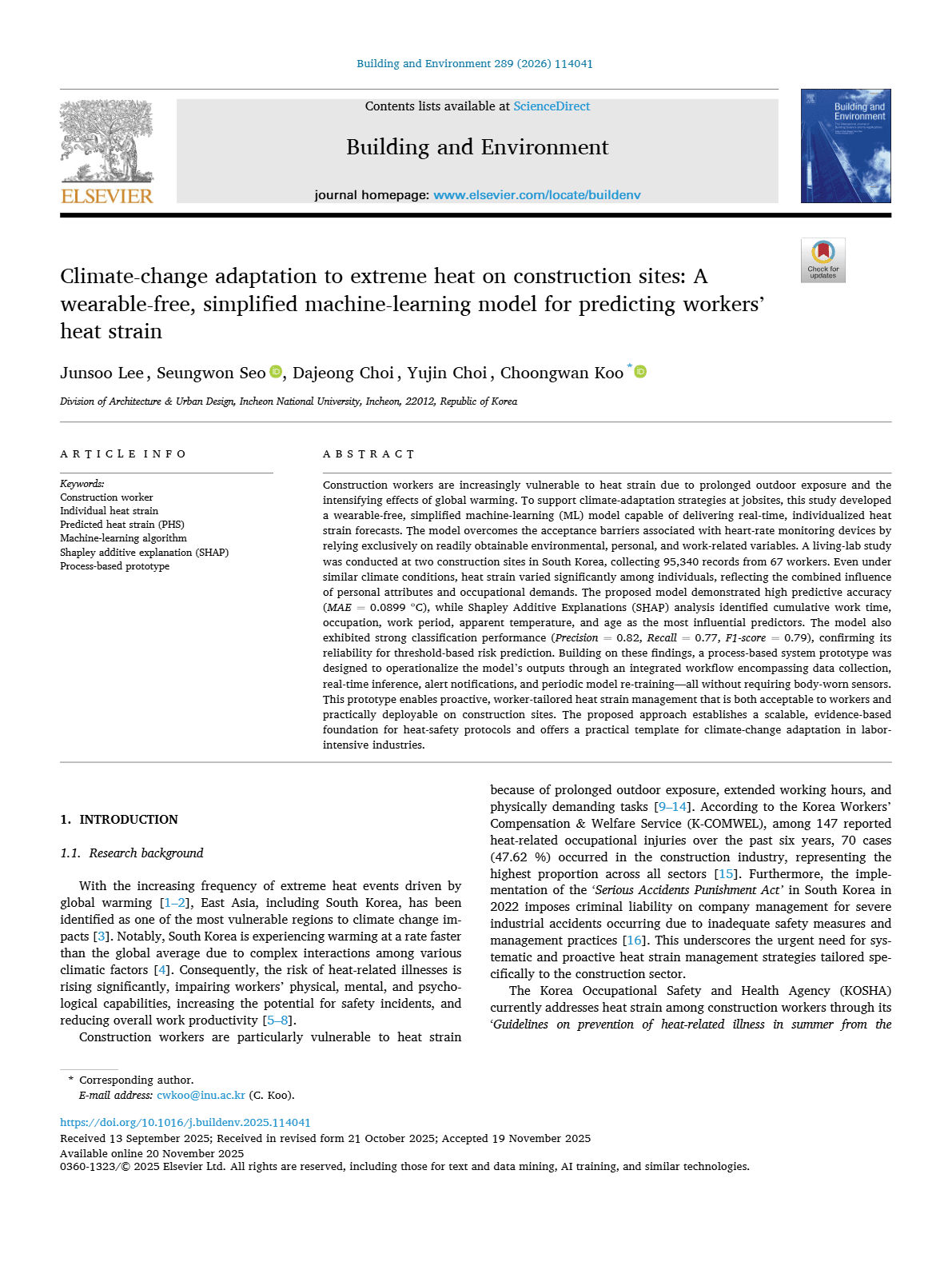 Climate-change adaptation to extreme heat on construction sites: A wearable-free, simplified machine-learning model for predicting workers’ heat strain