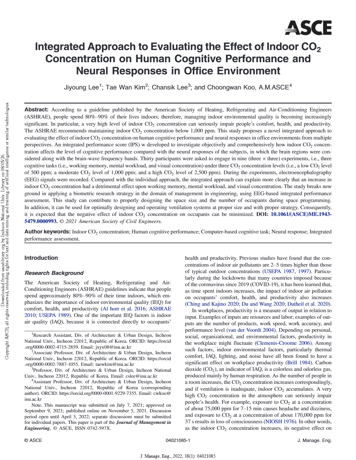 Integrated approach to evaluating the effect of indoor CO2 concentration on human cognitive performance and neural response in office environment